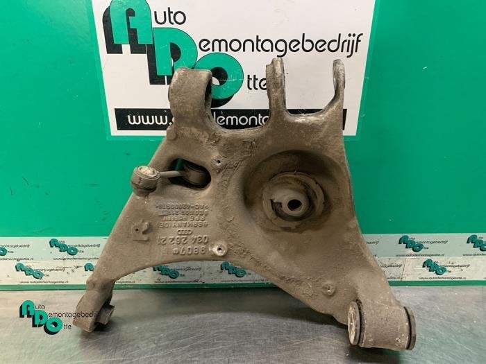 Bras de suspension bas arrière gauche d'un Audi A4 (A4 01-), -, 3 mois de garantie, Audi, Utilisé