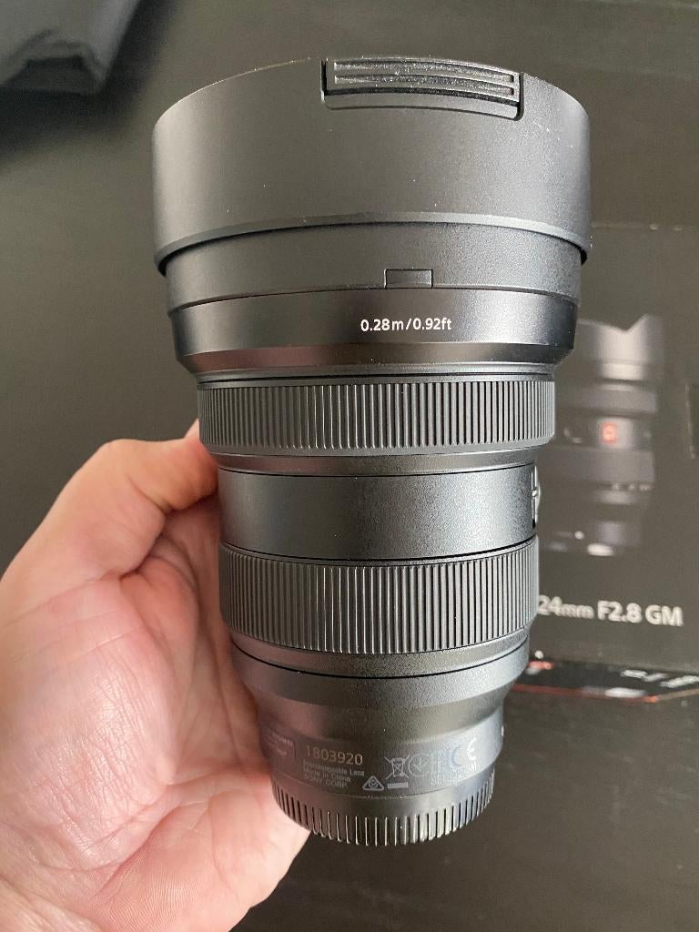Sony FE 12-24mm F/2.8 GM, Audio, Tv en Foto, Foto | Lenzen en Objectieven, Zo goed als nieuw, Groothoeklens, Zoom, Ophalen