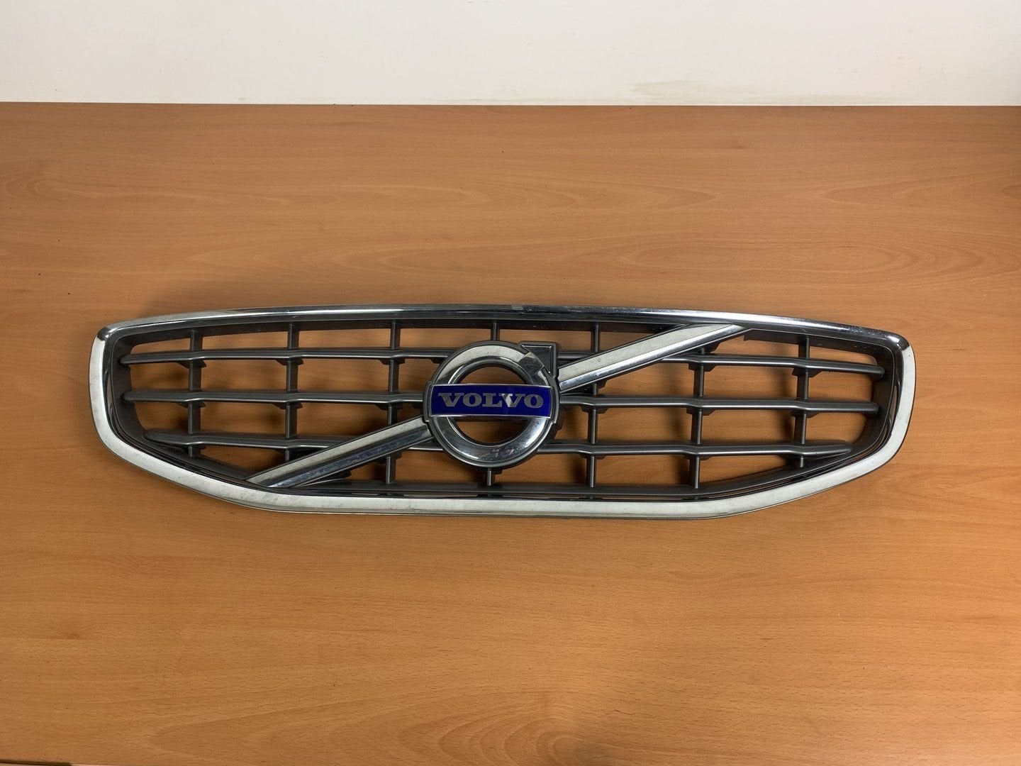 grille volvo S60 II , V60 2011 tot 2013 30795039, Gebruikt, -, -, Ophalen of Verzenden