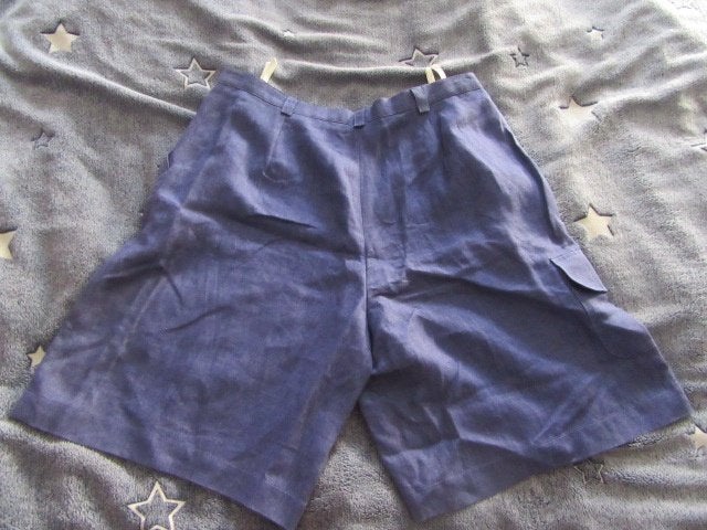 Blauwe dames short - linnen - korte broek - Mt 44, Ophalen of Verzenden, Gedragen, Maat 42/44 (L), Blauw
