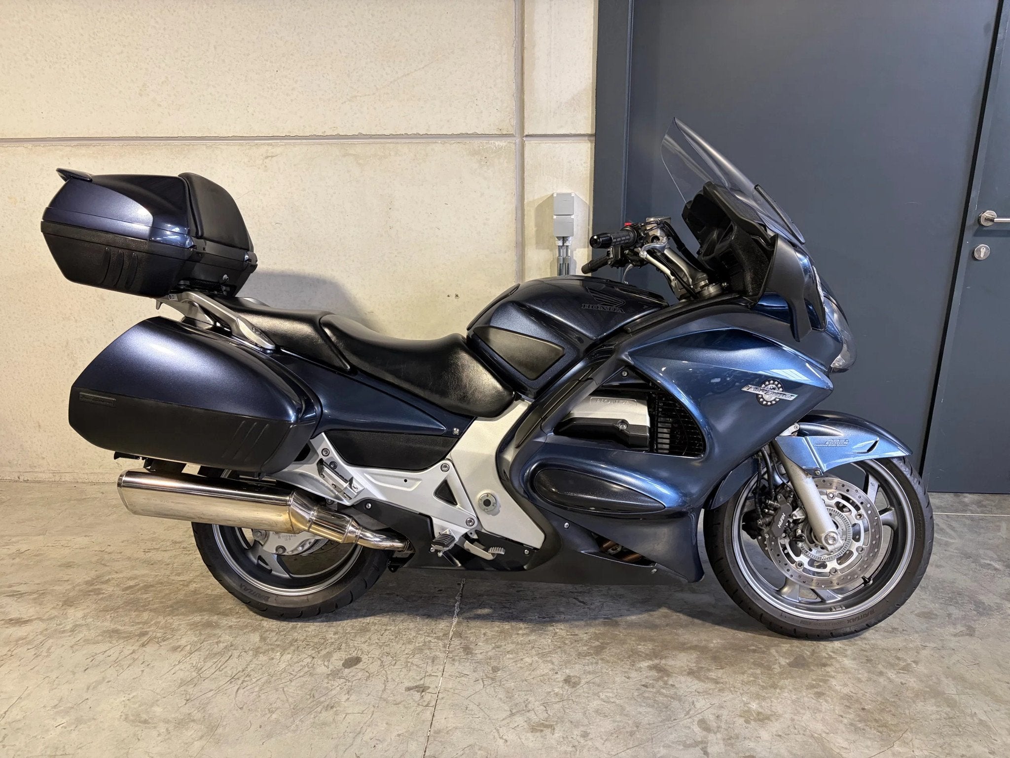 Honda ST1300 Pan European in heel mooie staat (bj 2014), Motoren, Motoren | Honda, Bedrijf, Meer dan 35 kW, Toermotor, 1300 cc