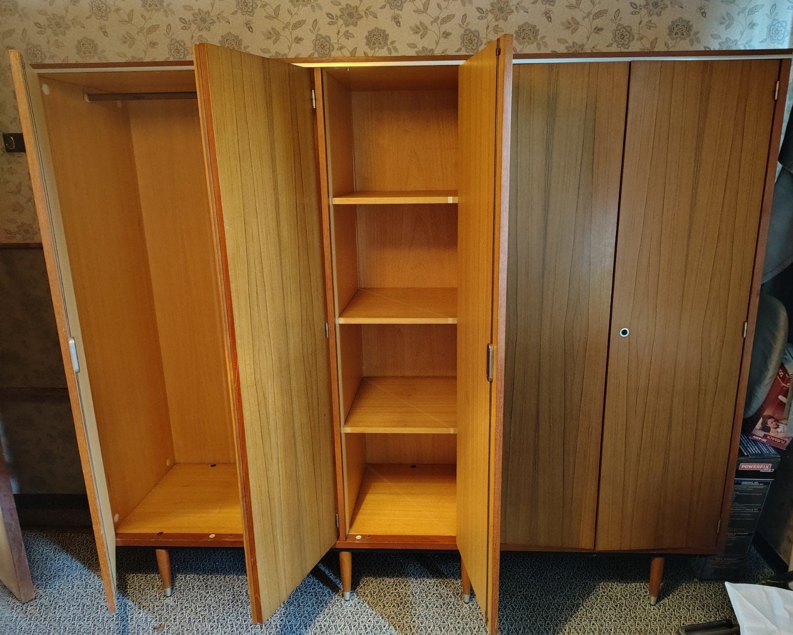 Kleerkast, Huis en Inrichting, Kasten | Kleerkasten, Ophalen