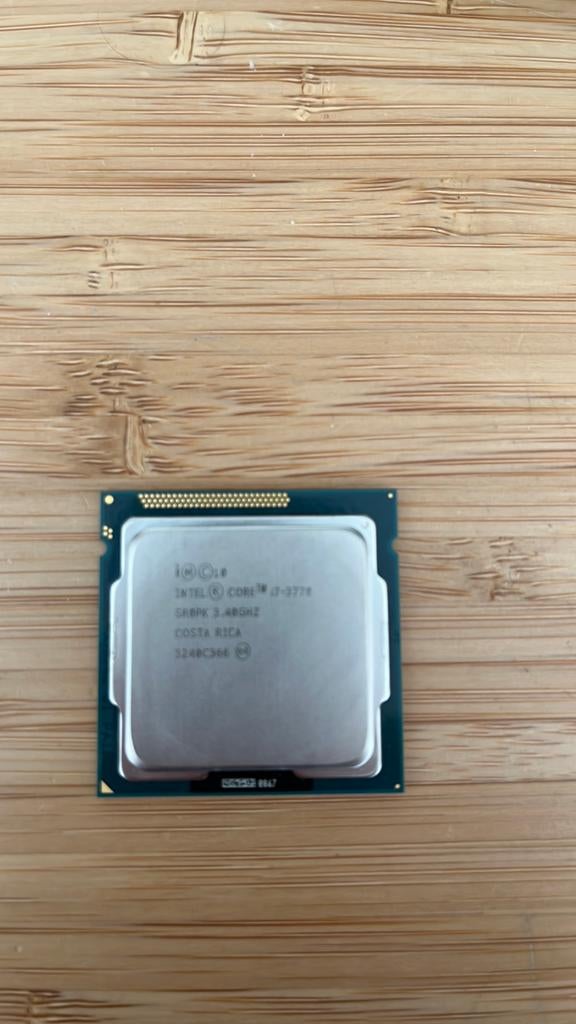 Te koop: Intel Core i7-3770 met cooler, Computers en Software, Processors, Ophalen of Verzenden, Zo goed als nieuw, 8-core, 3 tot 4 Ghz