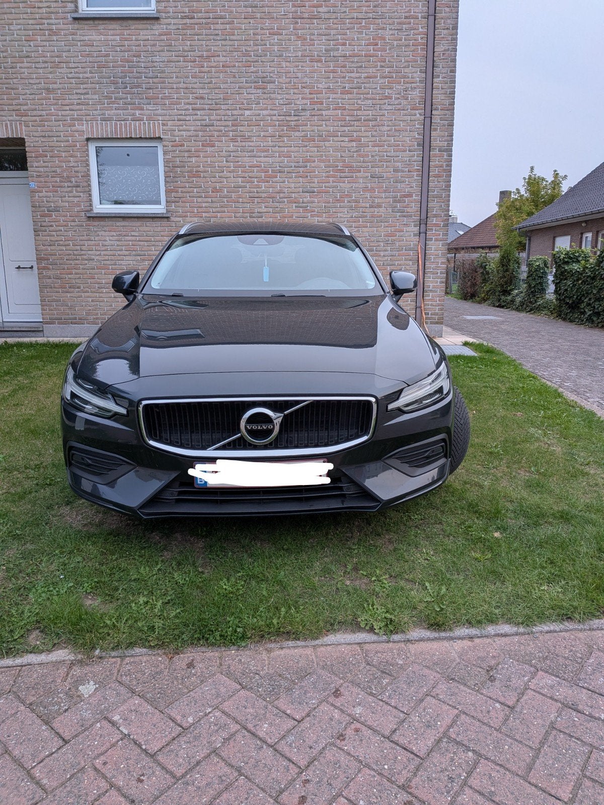 Volvo V60 D3 Momentum, Autos, Cuir et Alcantara, Achat, Euro 6, Entreprise