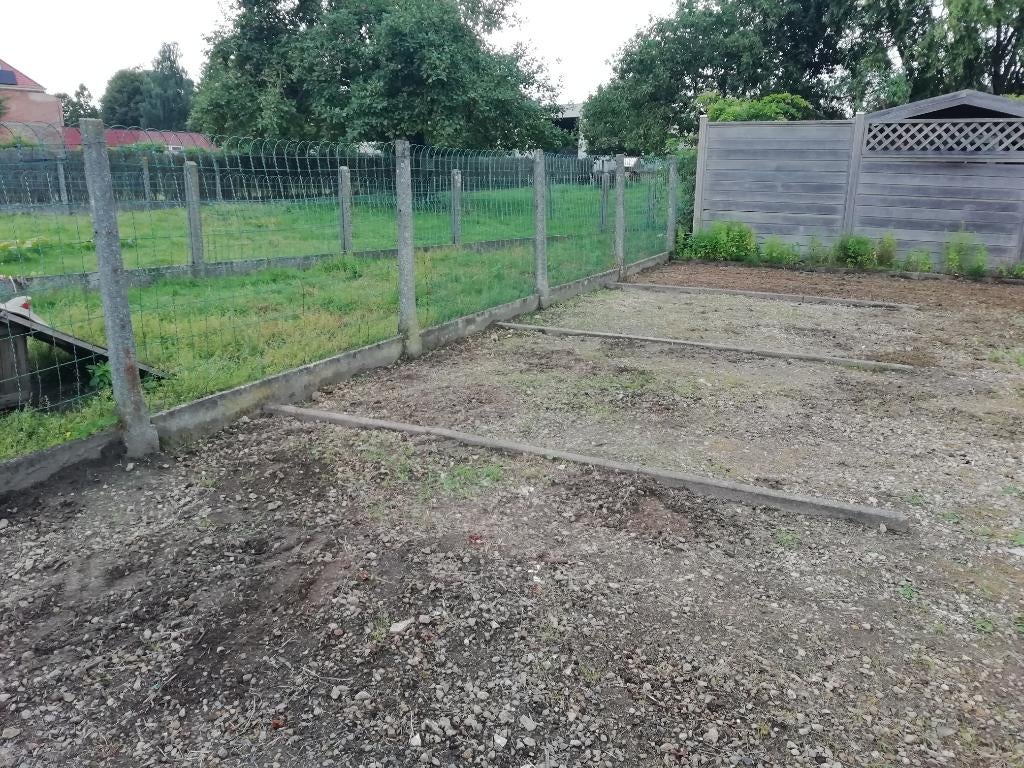 Openlucht autostaanplaatsen te huur in 9500 Moerbeke