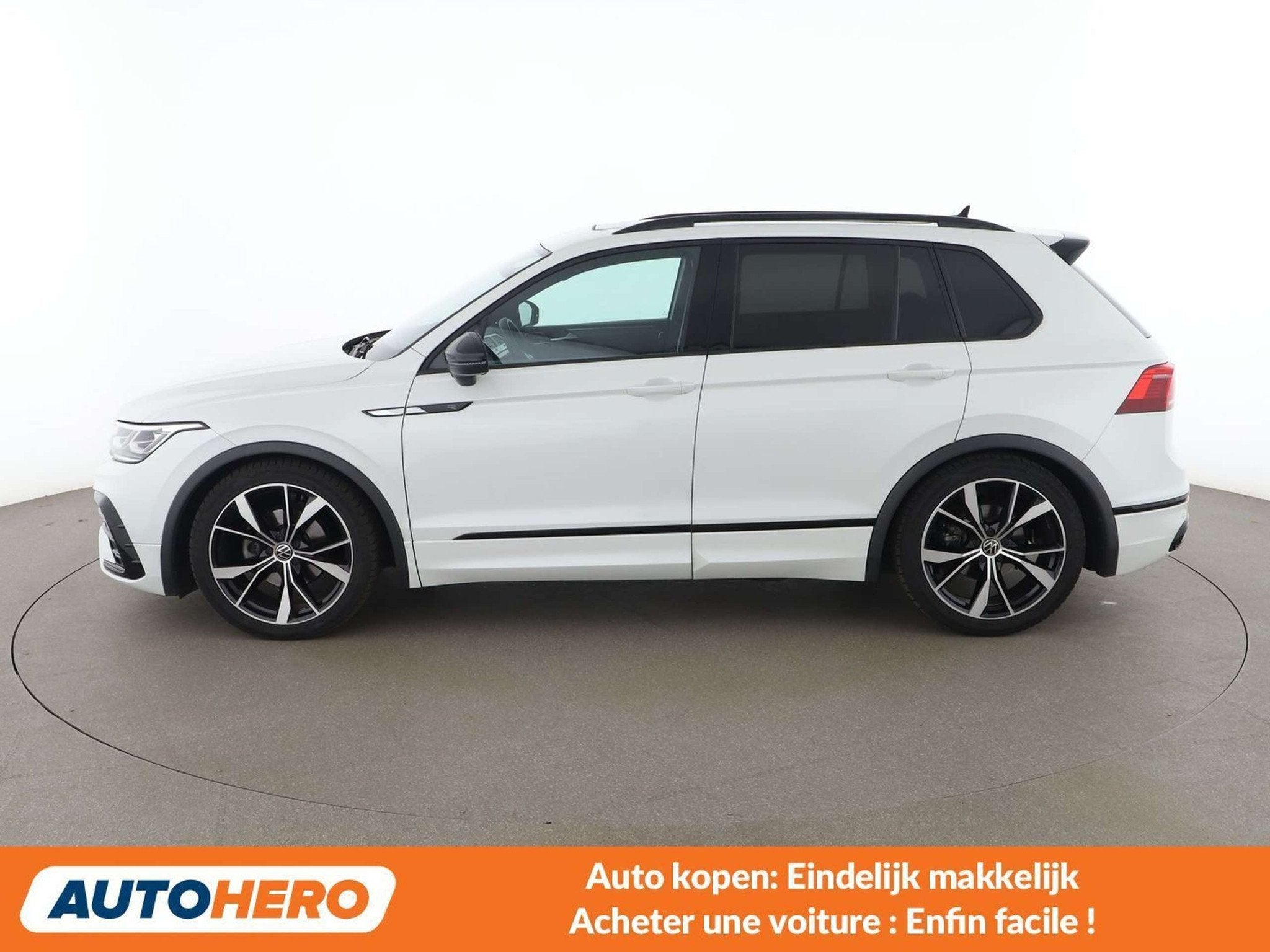 Volkswagen Tiguan 2.0 TDI R-Line (automatique), Autos, Volkswagen, Cuir, Achat, 1968 cm³, Noir
