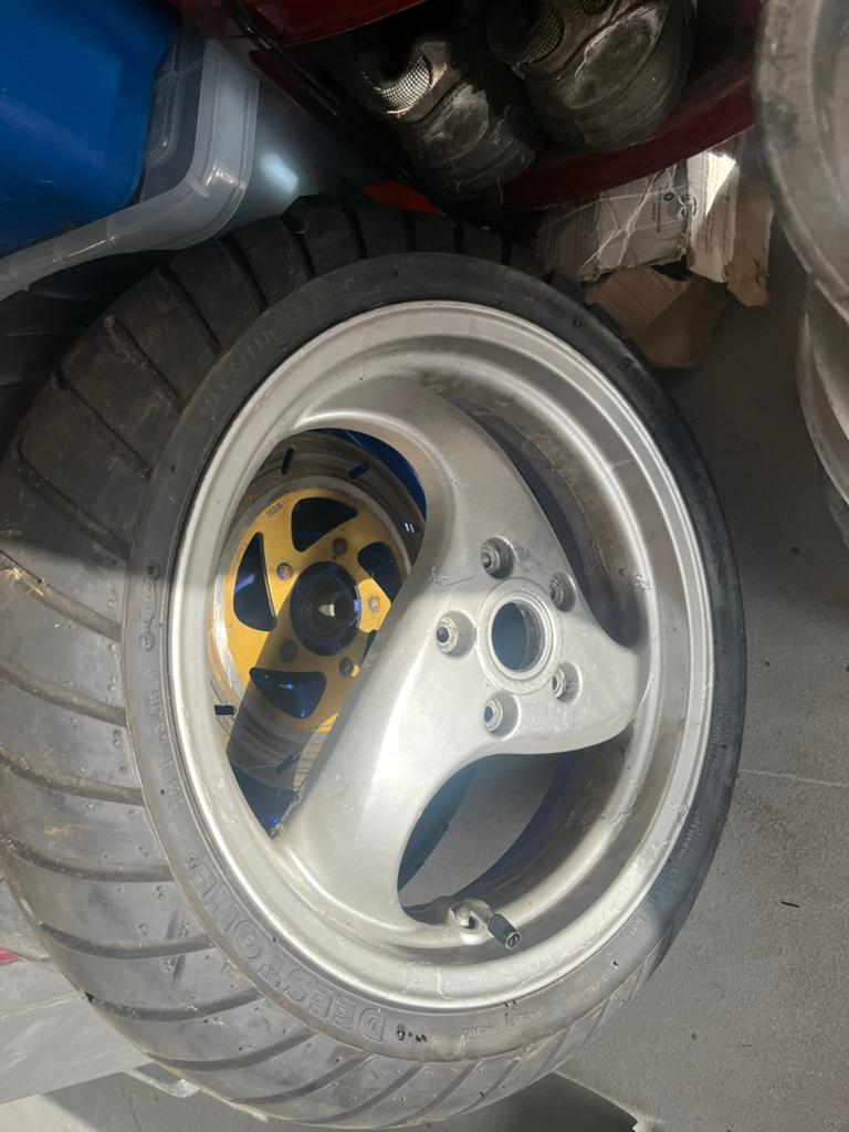 Piaggio Typhoon/Nrg velg, Fietsen en Brommers, Brommeronderdelen | Scooters, Ophalen of Verzenden, Zo goed als nieuw, Overige typen