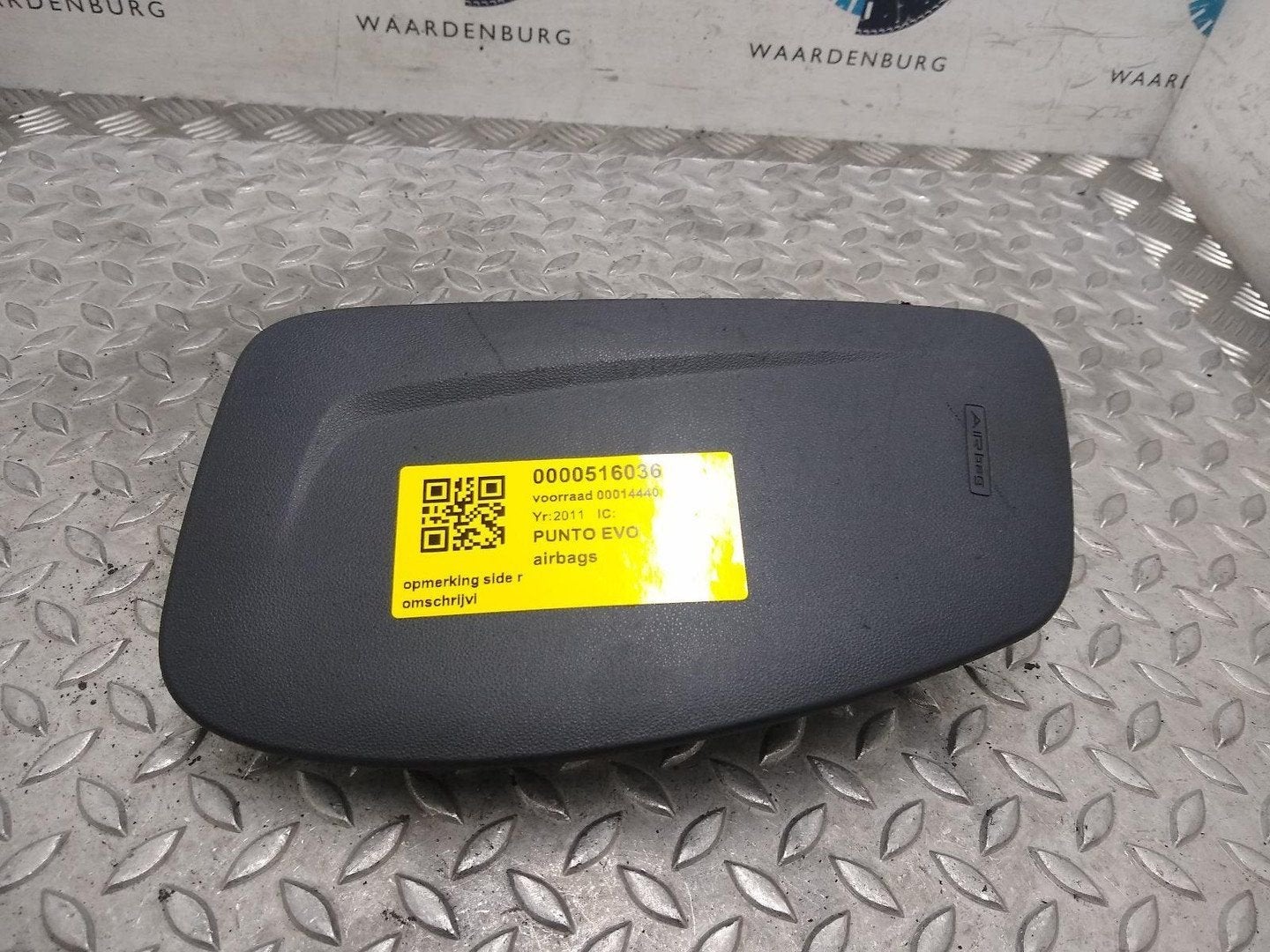 FIAT PUNTO EVO 1.3 M-Jet Dynamic AIRBAG RECHTS 2011, Enlèvement ou Envoi, Utilisé, ARN reconnu