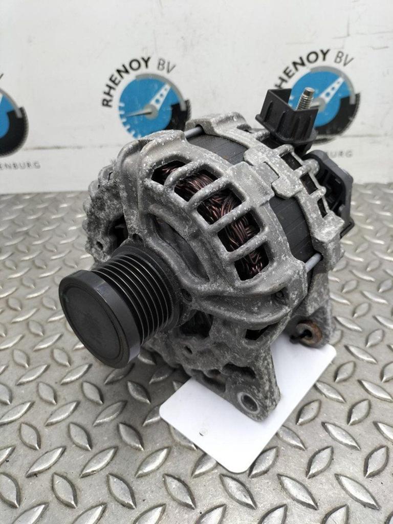RENAULT CAPTUR DYNAMO 231002175R 2023, Ophalen of Verzenden, Gebruikt, Stiba lid