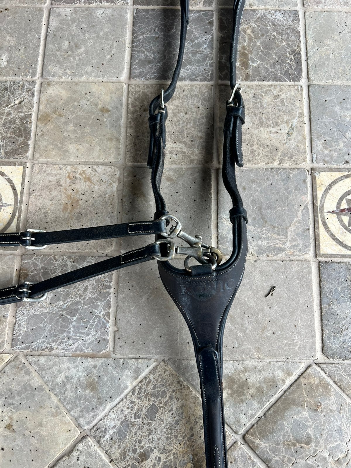 Jacht martingaal Ikonic voor D pony of cob paardje, Dieren en Toebehoren, Ophalen, Zo goed als nieuw, Pony