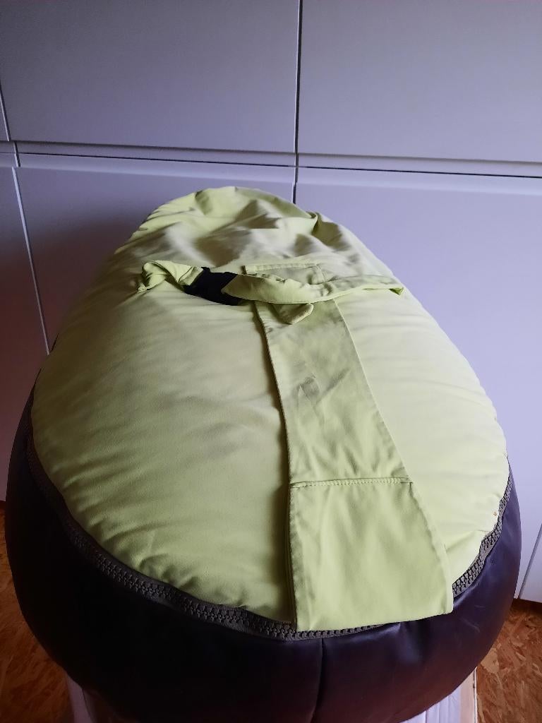 Groen/bruine zitzak voor baby, merk doomoo, goede staat, Ophalen, Gebruikt, Groen, Zitzak