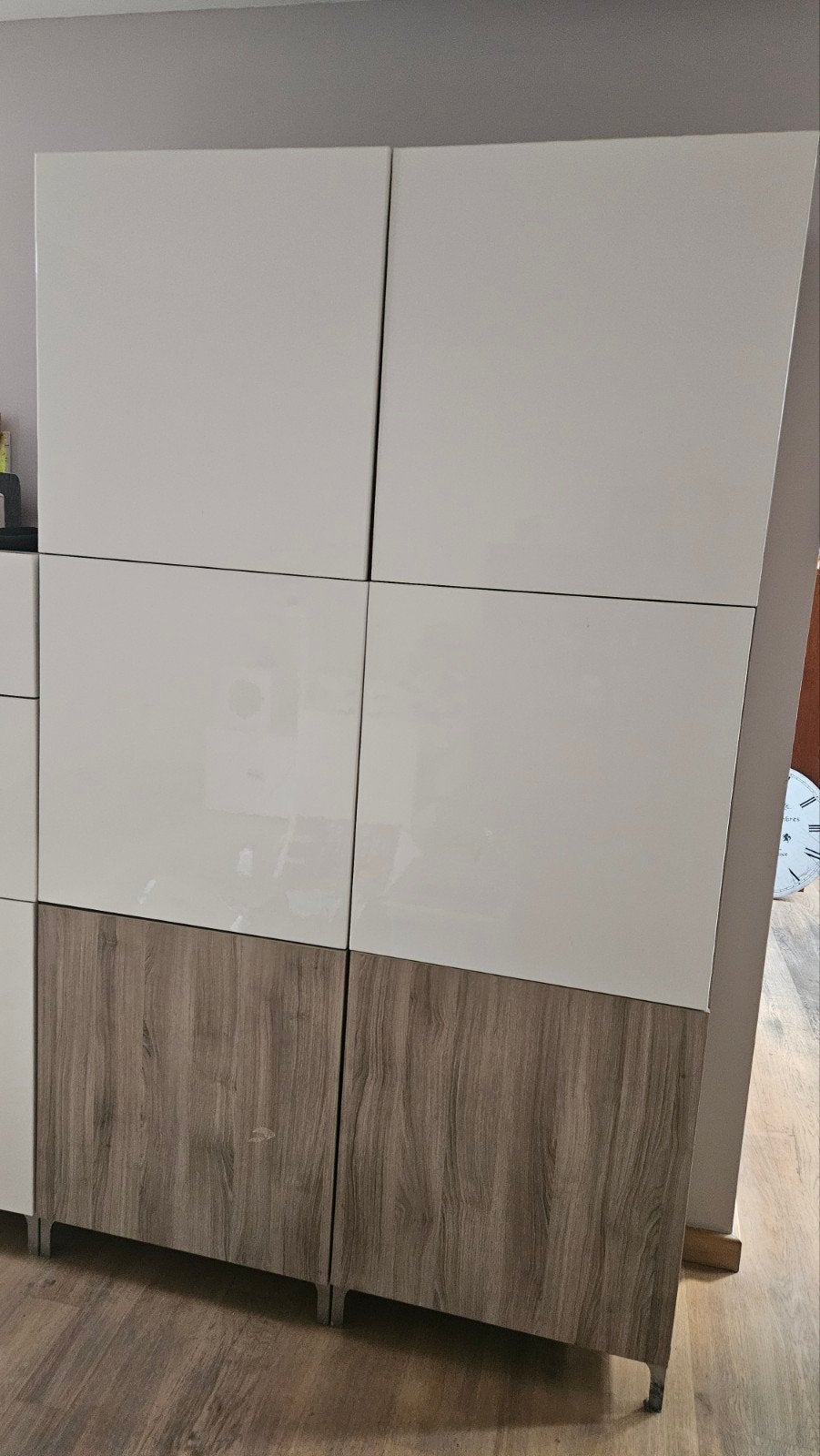 Armoire de rangement pour salon Besta - 120 cm par 200 cm, Enlèvement