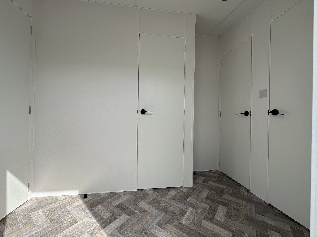 Europa Retreat 1100 x 400 cm — 2 chambres