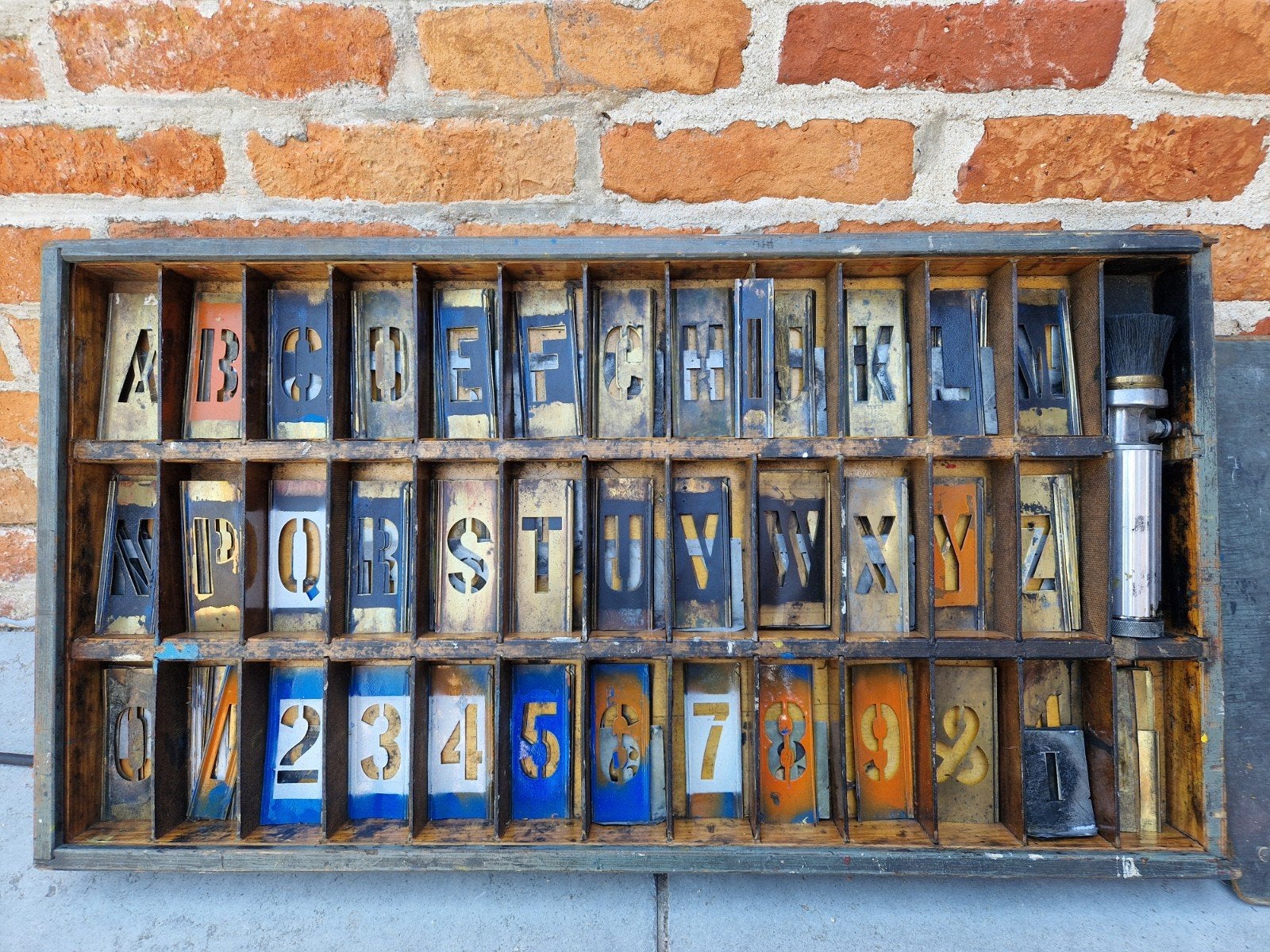 Vintage letterbak, Antiek en Kunst, Ophalen