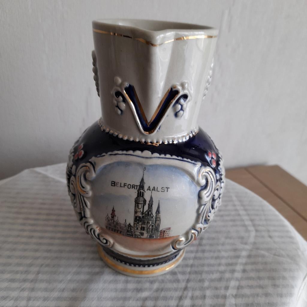 Antieke  wijnkruik met afbeelding Belfort Aalst., Antiek en Kunst, Ophalen