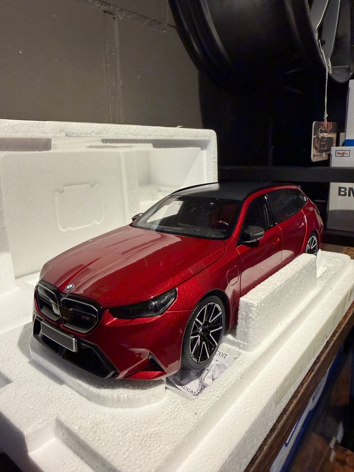 Minichamps Bmw M5 touring, Ophalen of Verzenden, MiniChamps