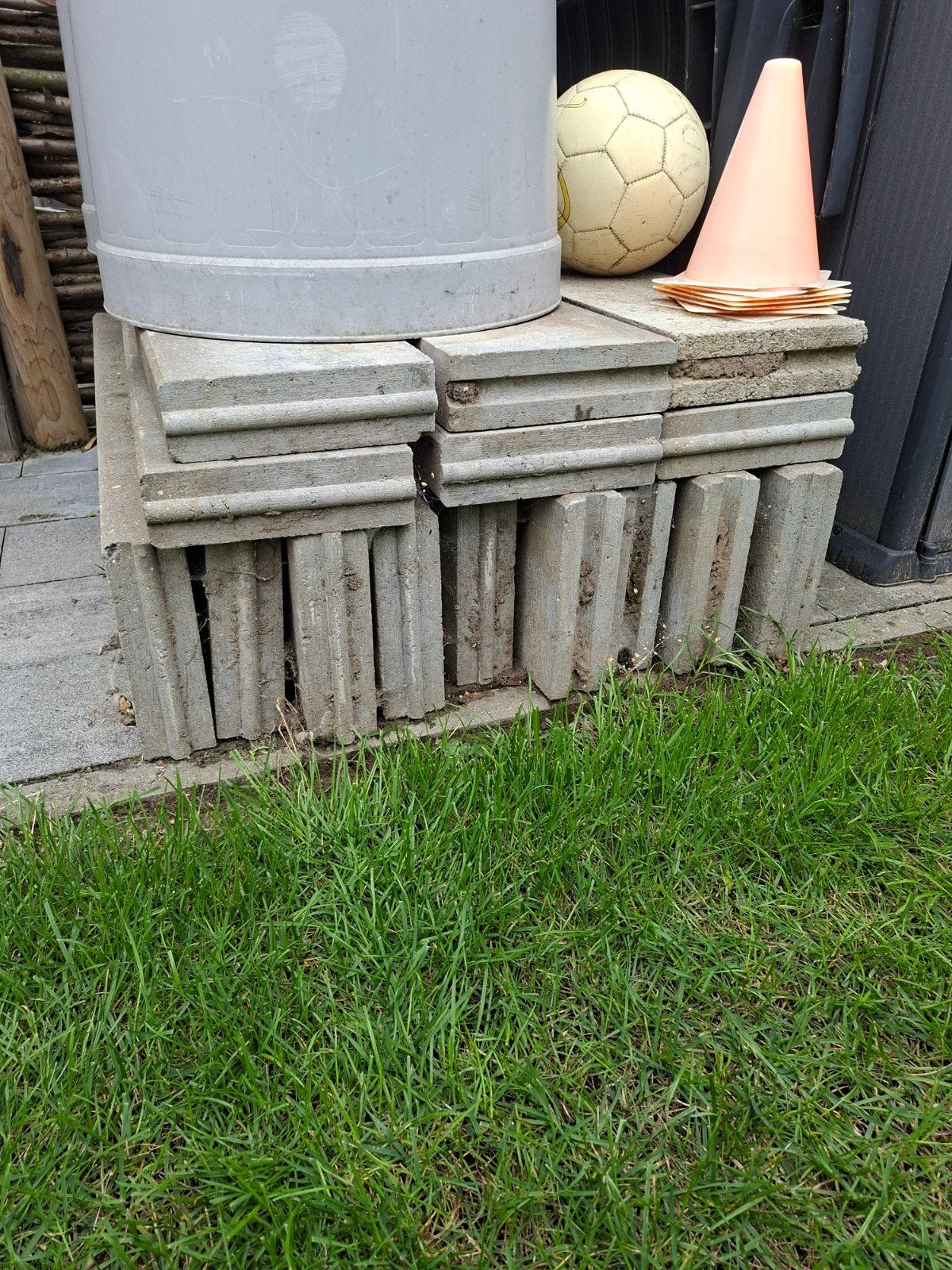 Betonnen borduurstenen 10020x6, Ophalen