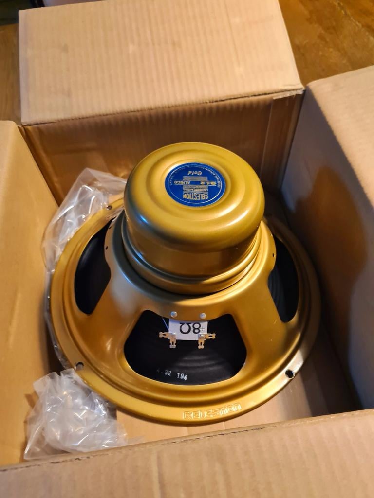 Celestion alnico gold 12 pouces 8 ohms, Enlèvement