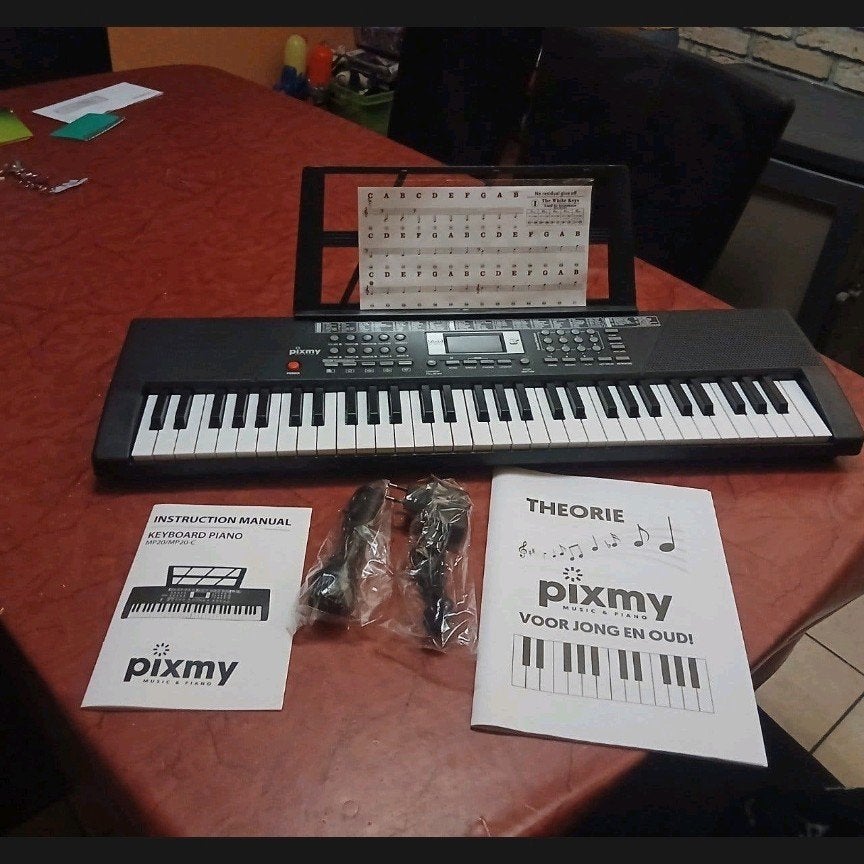 piano 61 toetsen 25€, Ophalen