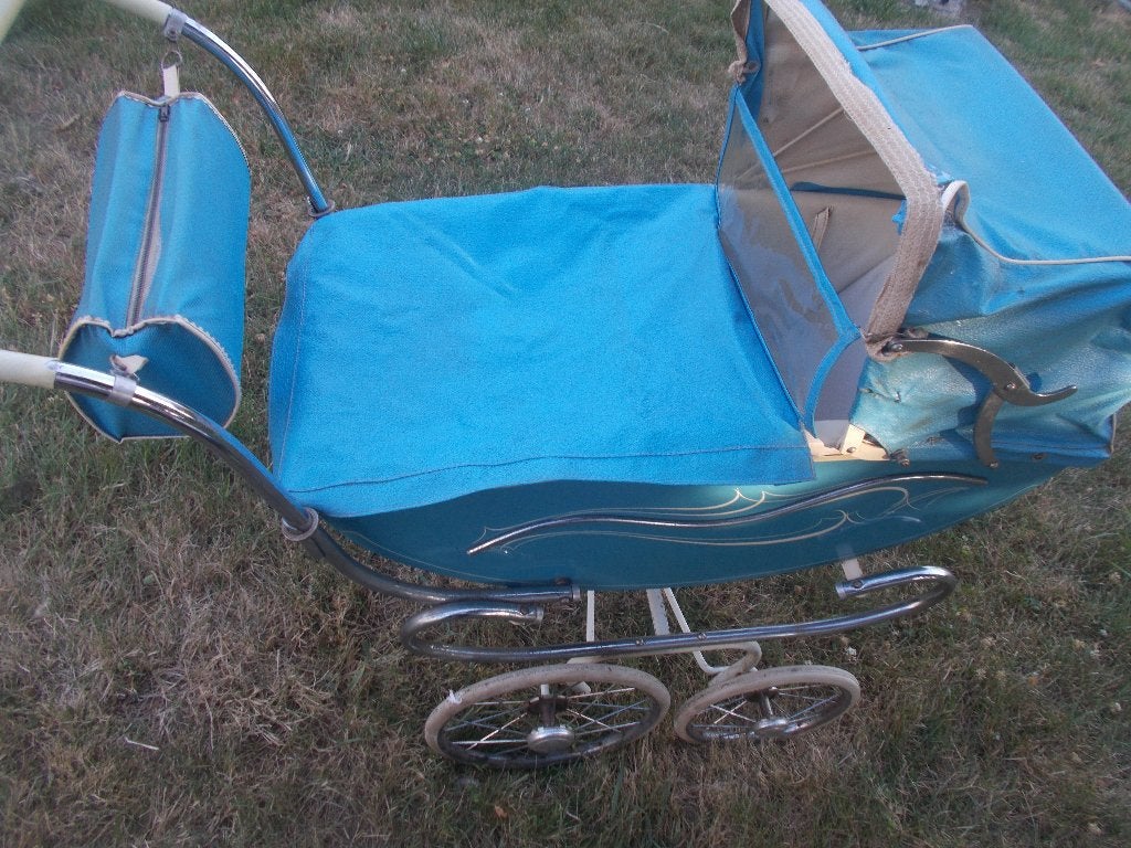 Souplex hemelsblauwe vintage poppenwagen - jaren 60, Ophalen