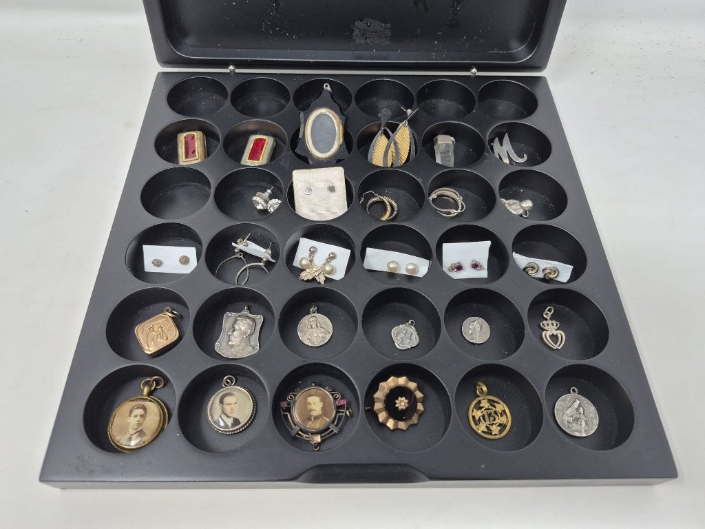 Groot lot vintage sieraden–oorbellen, broches, hangers e.a.., Enlèvement, Argent, Argent