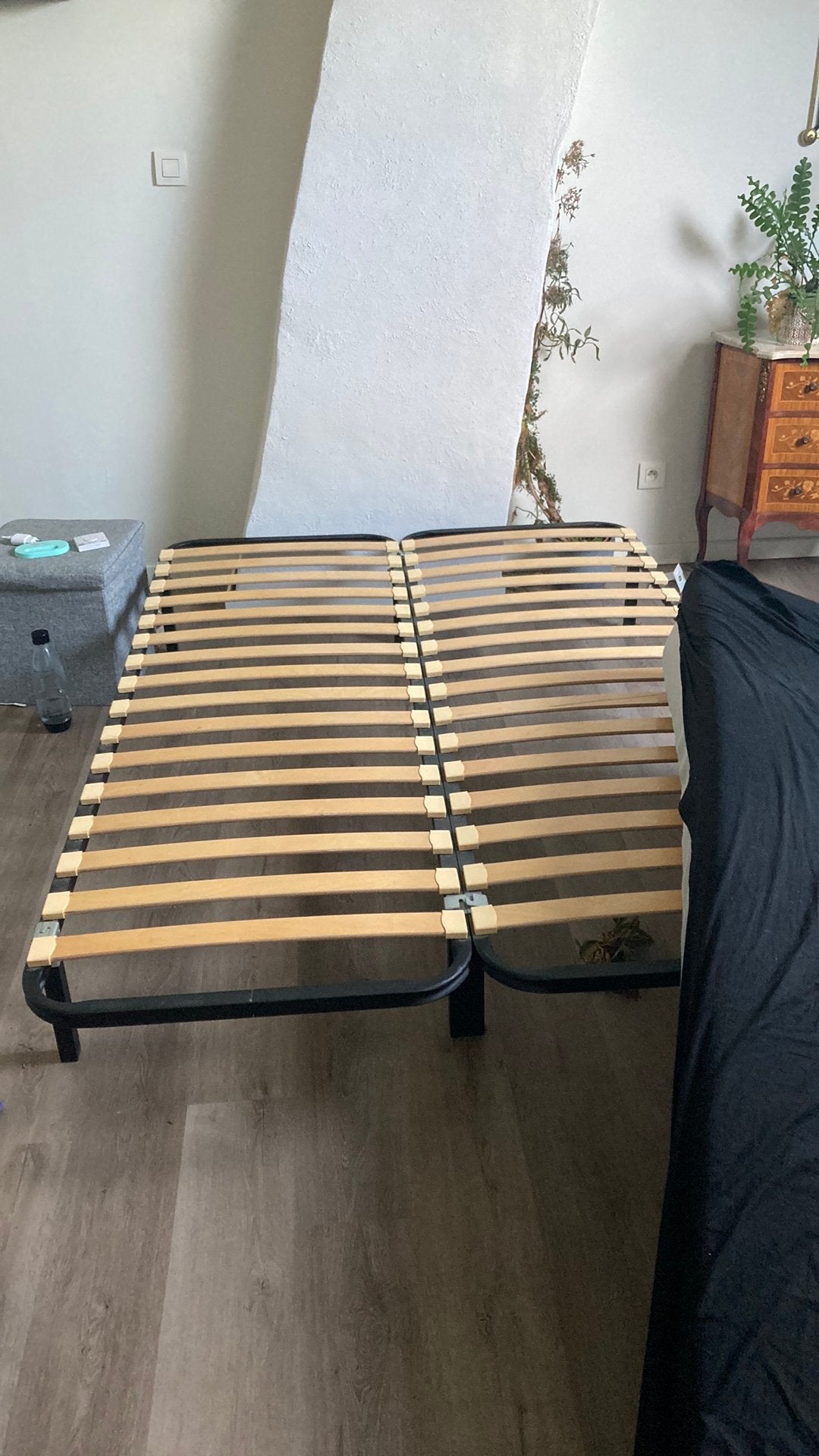 Lattenflex met poten twijfelaar 140 cm, Huis en Inrichting, Slaapkamer | Matrassen en Bedbodems, Gebruikt, Bedbodem, 140 cm, 200 cm