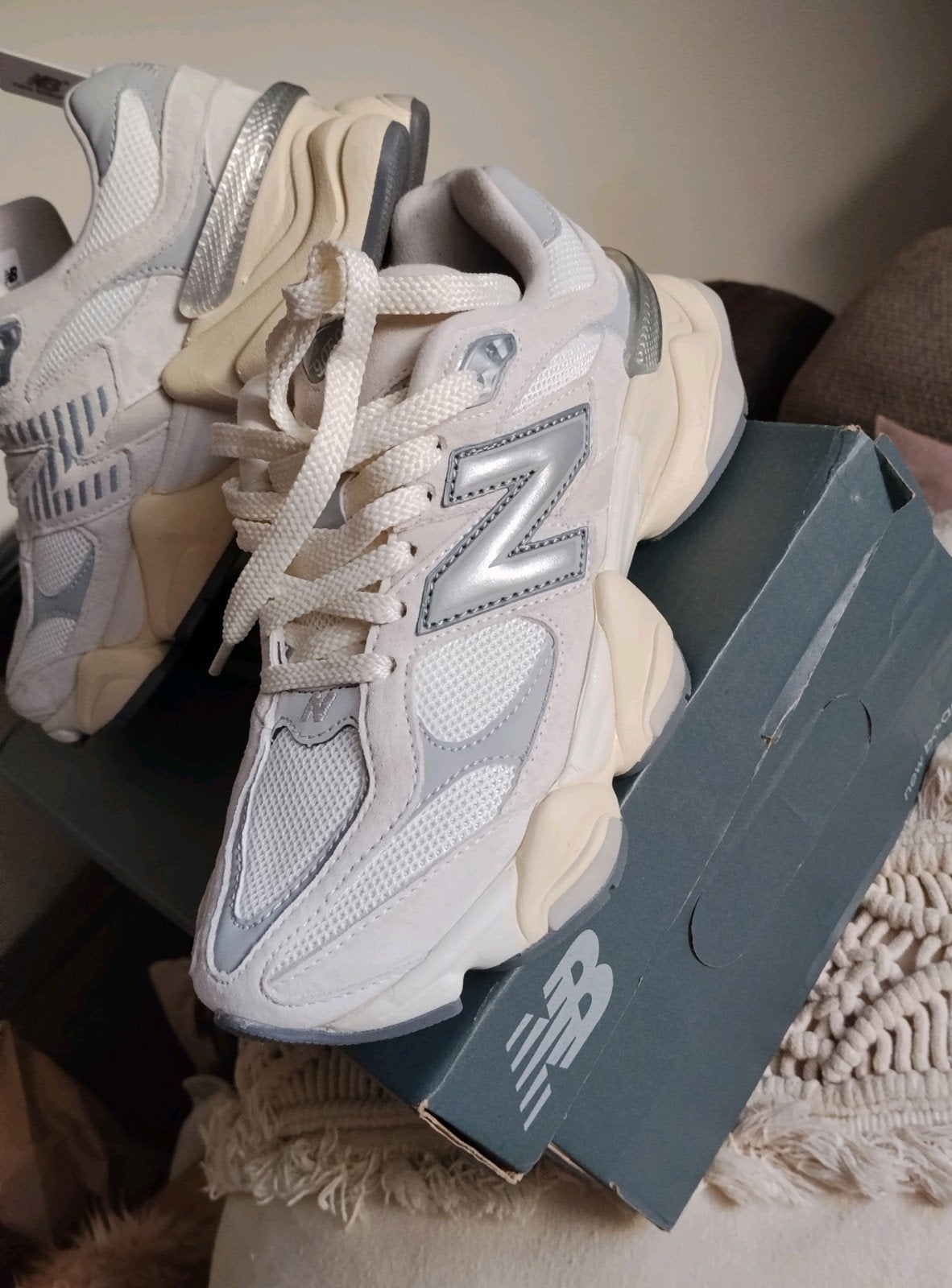NB9060 nieuw 36, Ophalen