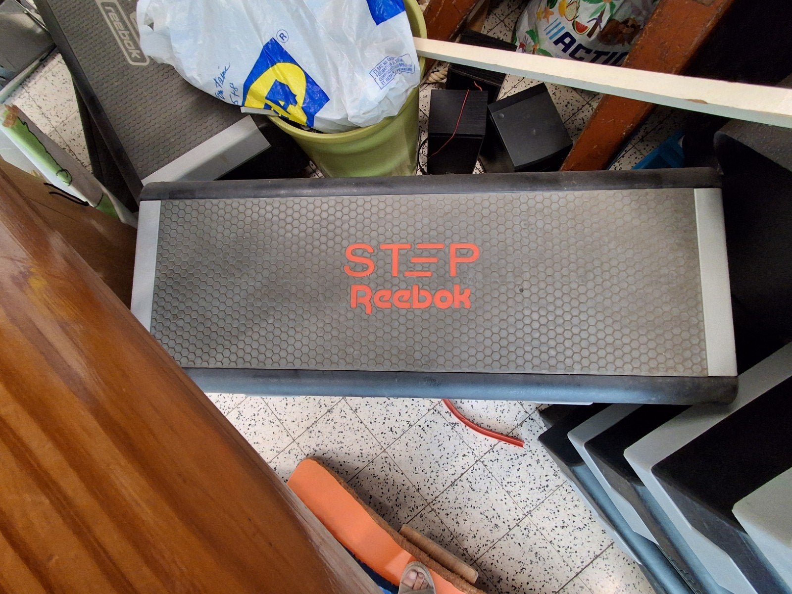 step reebok, Jambes, Comme neuf, Enlèvement, Autres types