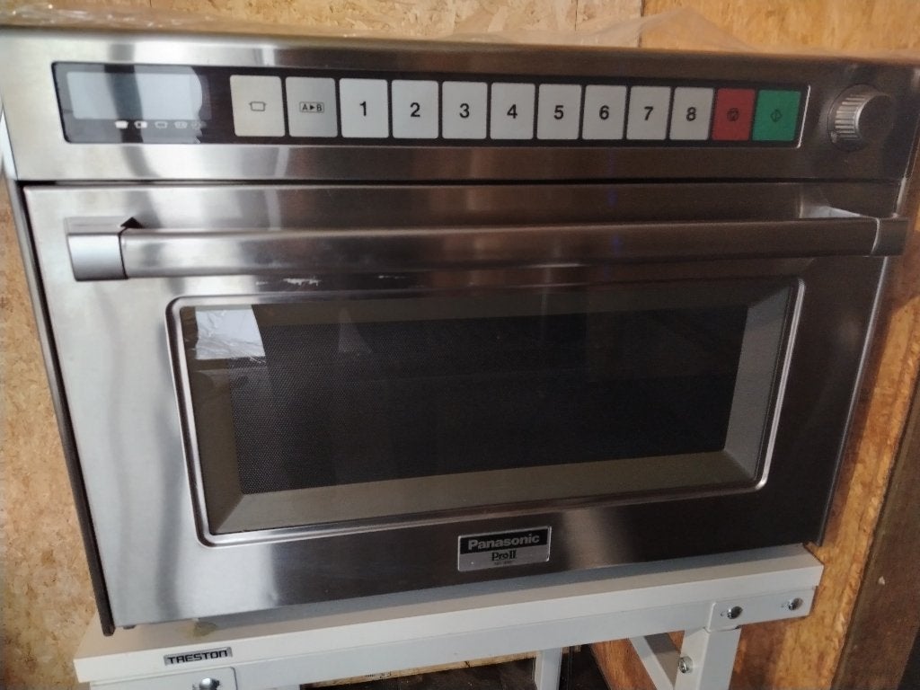 Panasonic Pro 2 magnetron nen1180, Ophalen, Zo goed als nieuw