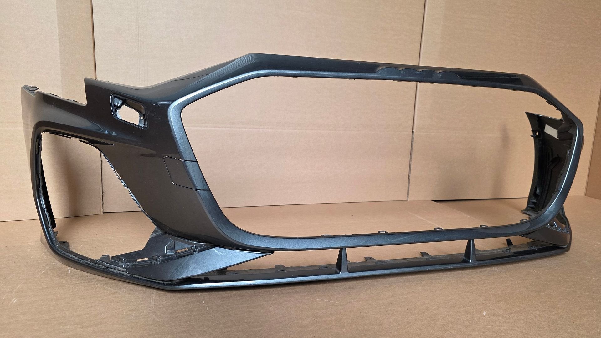 Voorbumper Audi A3 8Y FACELIFT S-Line S3 8Y0807065G bj.2025-, Auto-onderdelen, Gebruikt, -, Voor, Ophalen of Verzenden