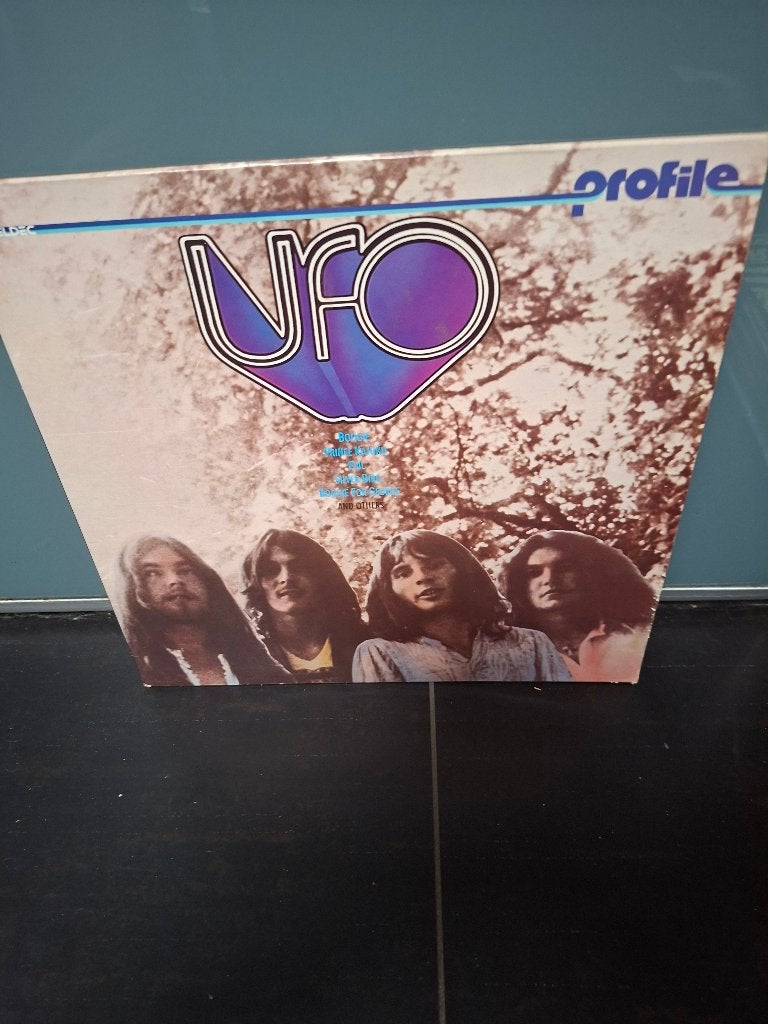 lp - ufo - profile, LP, Gebruikt, Ophalen of Verzenden, Hardrock