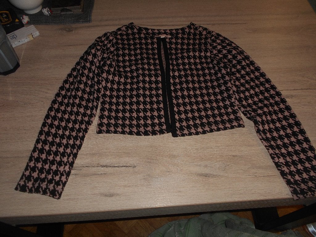 gekleed vestje trui maat 134 c&a, Enfants & Bébés, C&A, Enlèvement ou Envoi, Pull ou Veste, Comme neuf