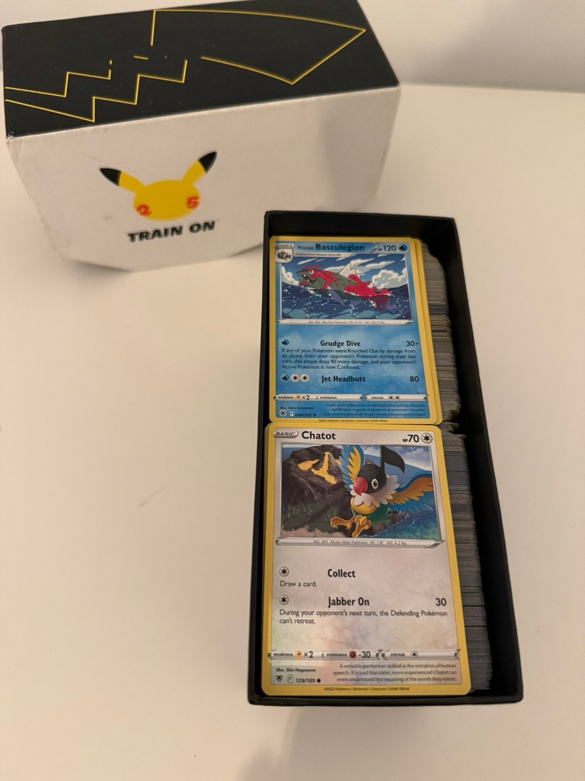 doos met pokemonkaarten, Ophalen, Zo goed als nieuw