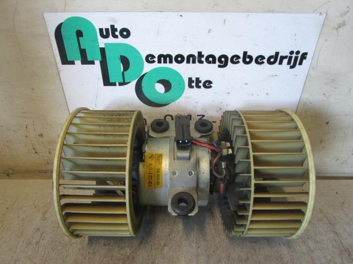 Moteur de ventilation chauffage d'un BMW 5-Serie (5-Serie 95, -, 3 mois de garantie, Utilisé, -