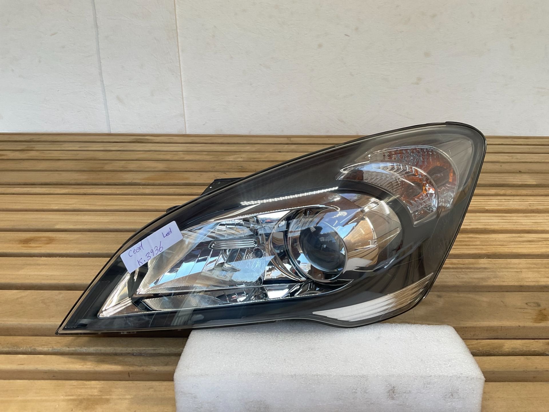 Koplamp Kia Ceed I 2006 2012 921011H k-3936, Kia, Heolleung-ro 12
06797  Seoul, Utilisé, Info@kia.com