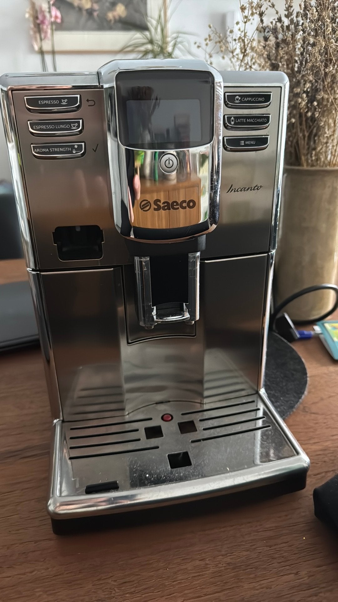 Philips Saeco Incanto HD8917/01, Ophalen, Espresso apparaat, Niet werkend, Afneembaar waterreservoir