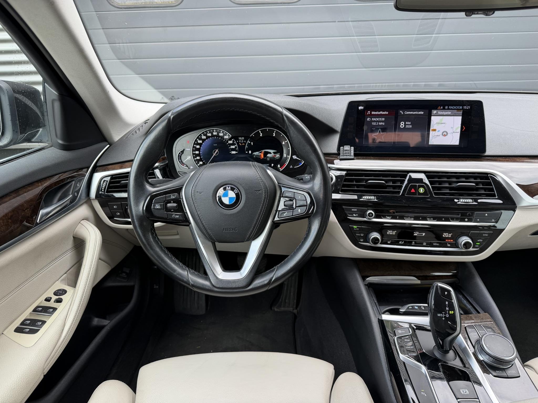BMW 5-serie Touring 520d High Executive | Camera | Lederen B, Auto's, BMW, Automaat, Achterwielaandrijving, Euro 6, 4 cilinders