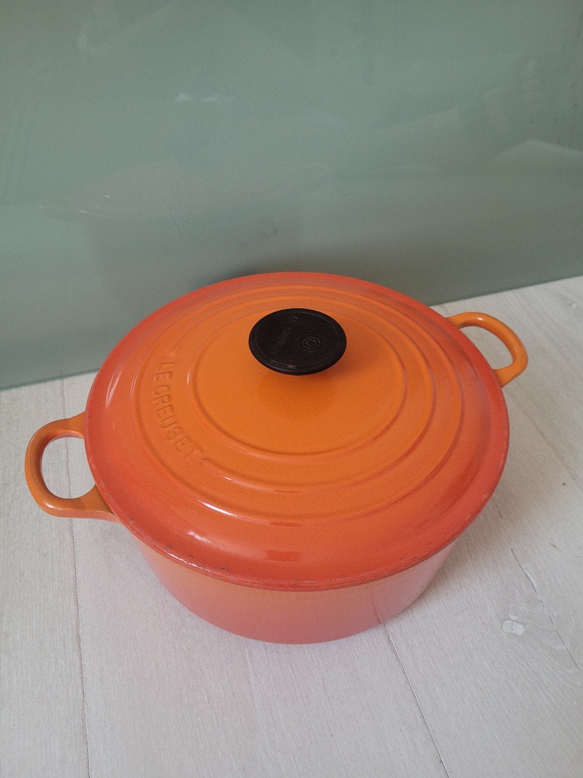 Le Creuset rond 24 cm - 4,2 l (nieuwstaat), Ophalen, Zo goed als nieuw, Gietijzer, Le Creuset