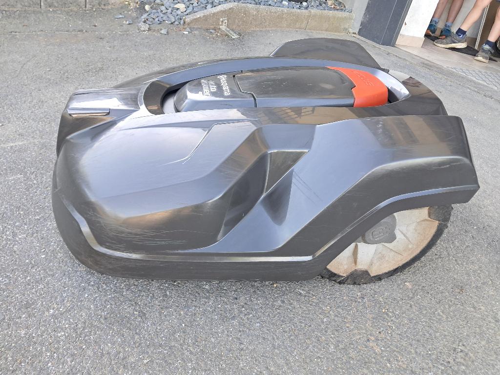 Robot tondeuse Husqvarna Automower 420, 20 à 25 cm, Avec capteur de pluie, Enlèvement, Utilisé
