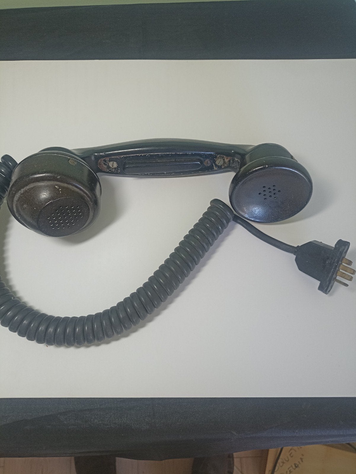Zeldzame Militaire/Industriële Bakelieten Telefoonhoorn L.M., Telecommunicatie, Ophalen of Verzenden, Bakeliet
