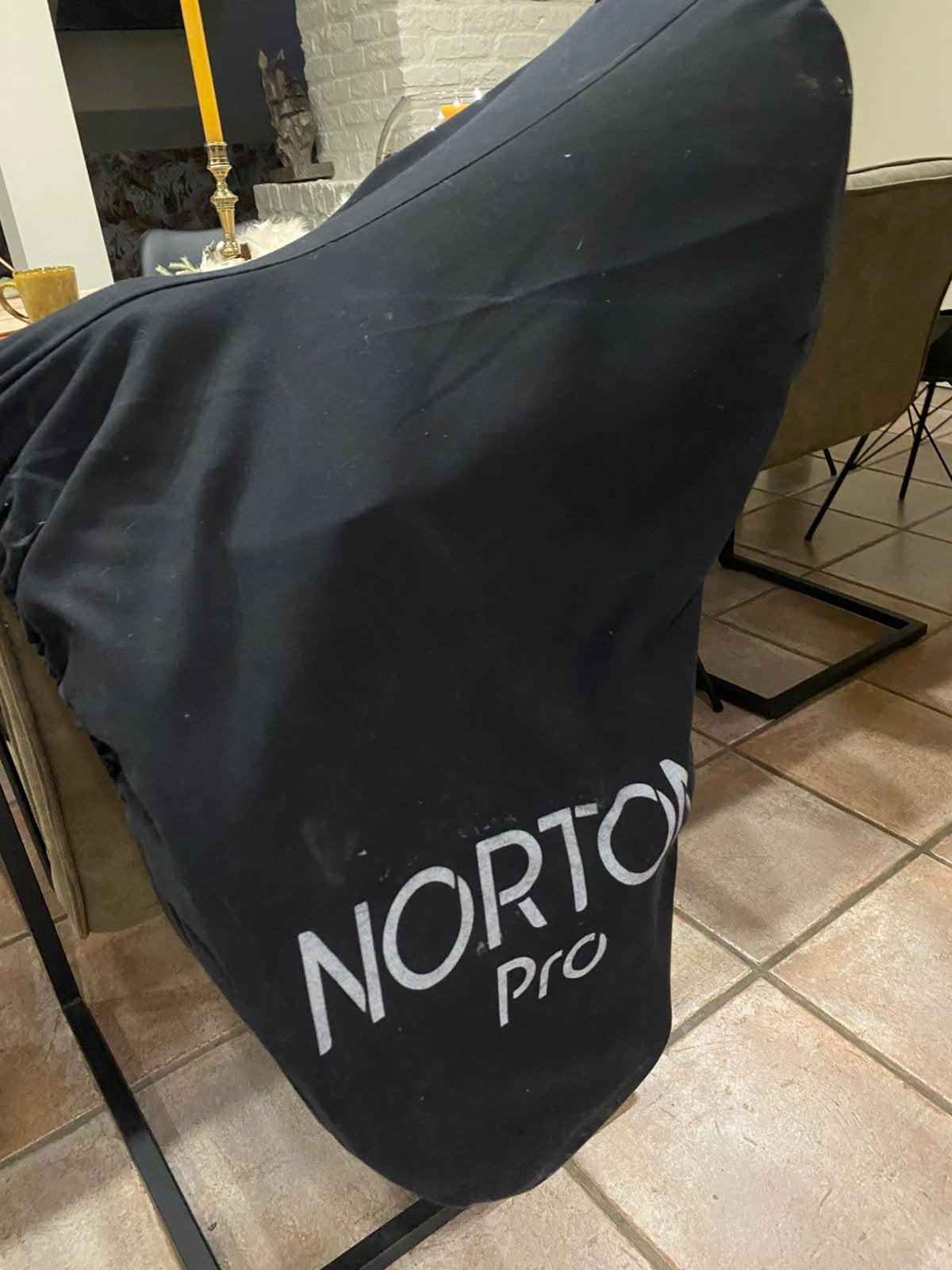 Norton Pro 18 inch, Ophalen, Zo goed als nieuw, Veelzijdigheid, Inclusief stijgbeugels
