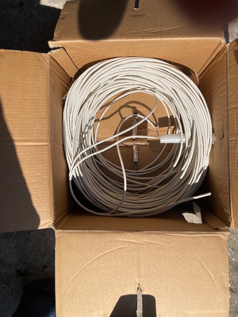 Gratis telefoon of pc kabel, Computers en Software, Ophalen, Zo goed als nieuw