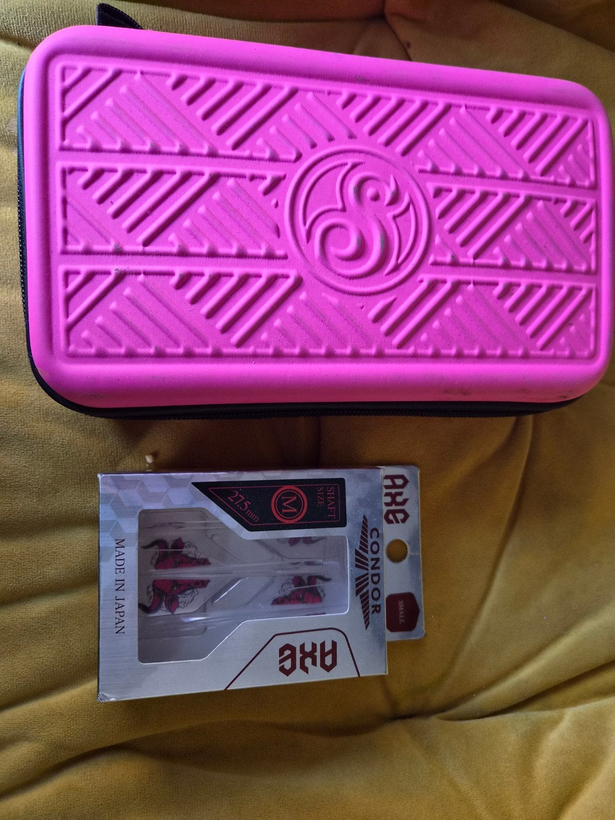 darten case  +flight (ongebruikt), Games en Spelcomputers, Spelcomputers | Nintendo 2DS en 3DS, Ophalen, Roze