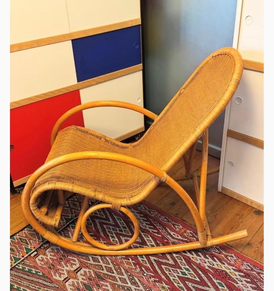 Fauteuil à bascule en bambou et rotin, Enlèvement