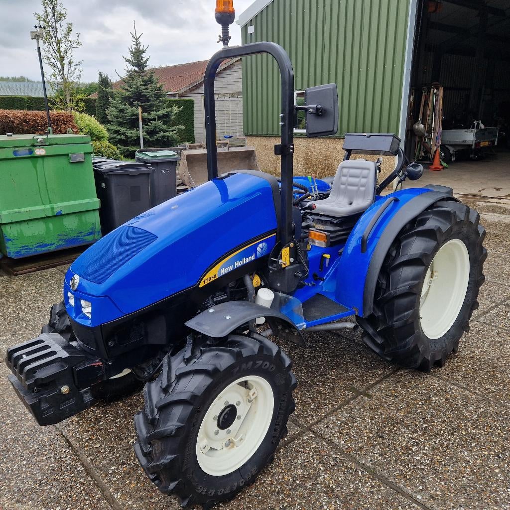 New holland 3030 trekker, Jusqu'à 2500, Jusqu'à 80 ch, Enlèvement, Utilisé