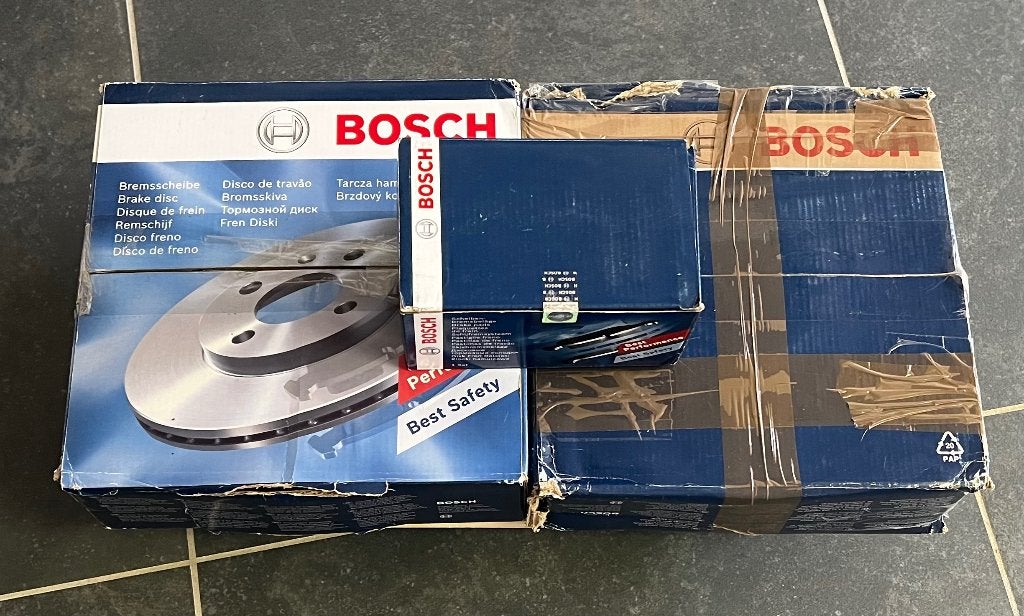 Kit de frein avant Bosch neuf disque/plaquettes Multimarque, Autos : Pièces & Accessoires, Freins & Transmission, Enlèvement, Neuf