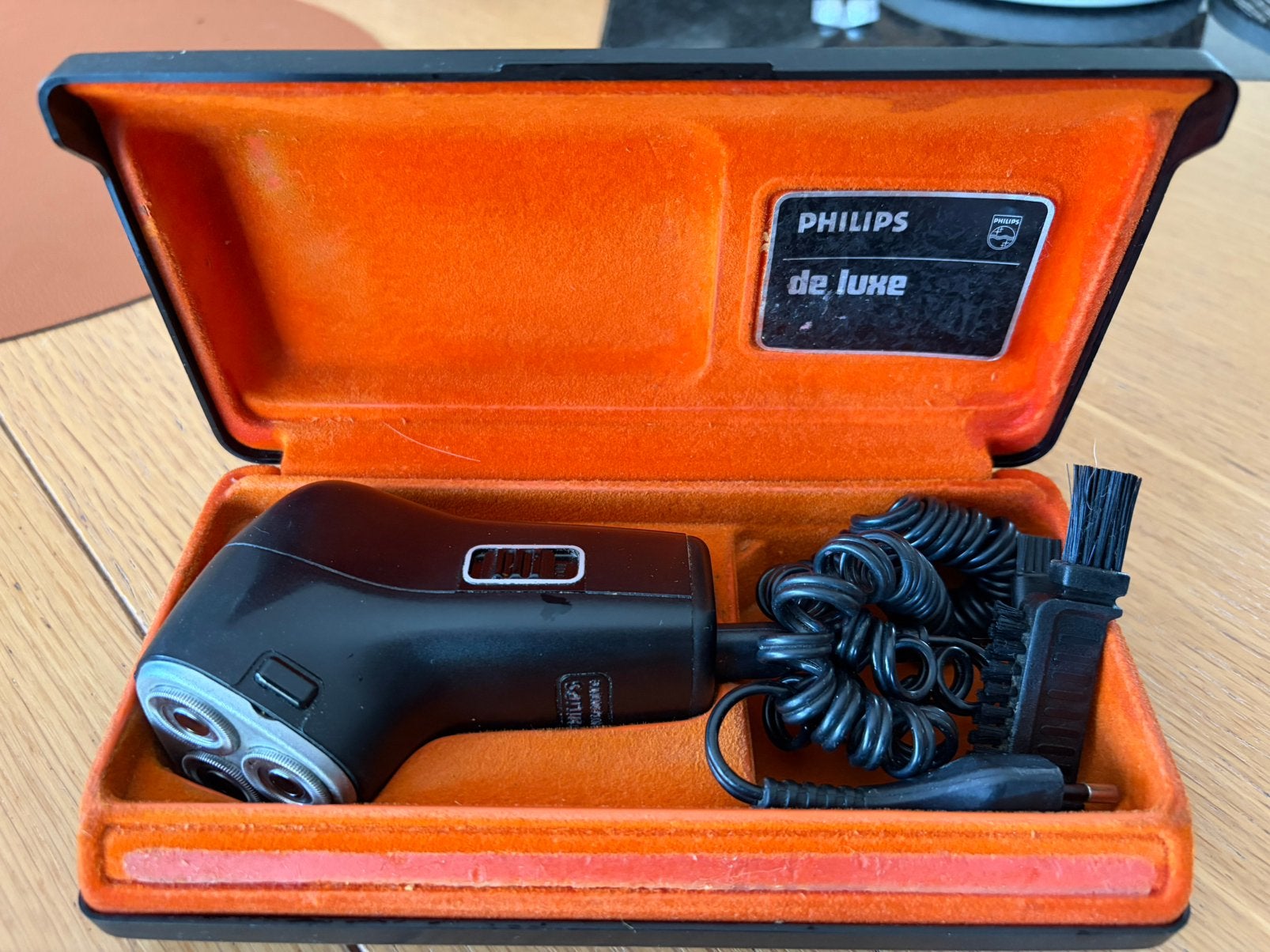 Rasoir électrique collection Philips Philishave de Lux, Collections, Appareils électroniques, Enlèvement ou Envoi, Soins personnels