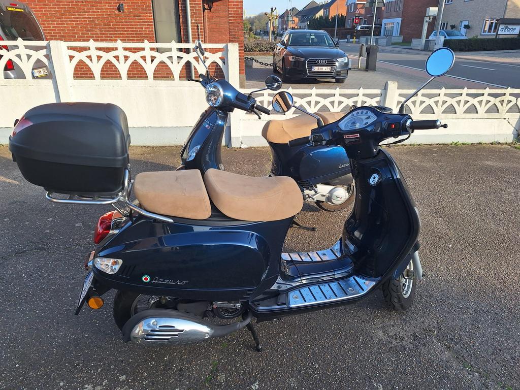 Blauwe scooters Neco Azzuro, Ophalen, Gebruikt, 125 cc