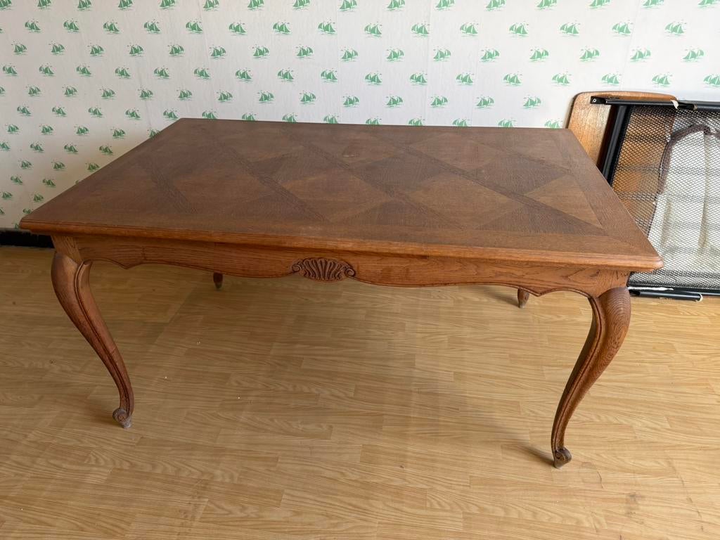 Eiken tafel, Ophalen