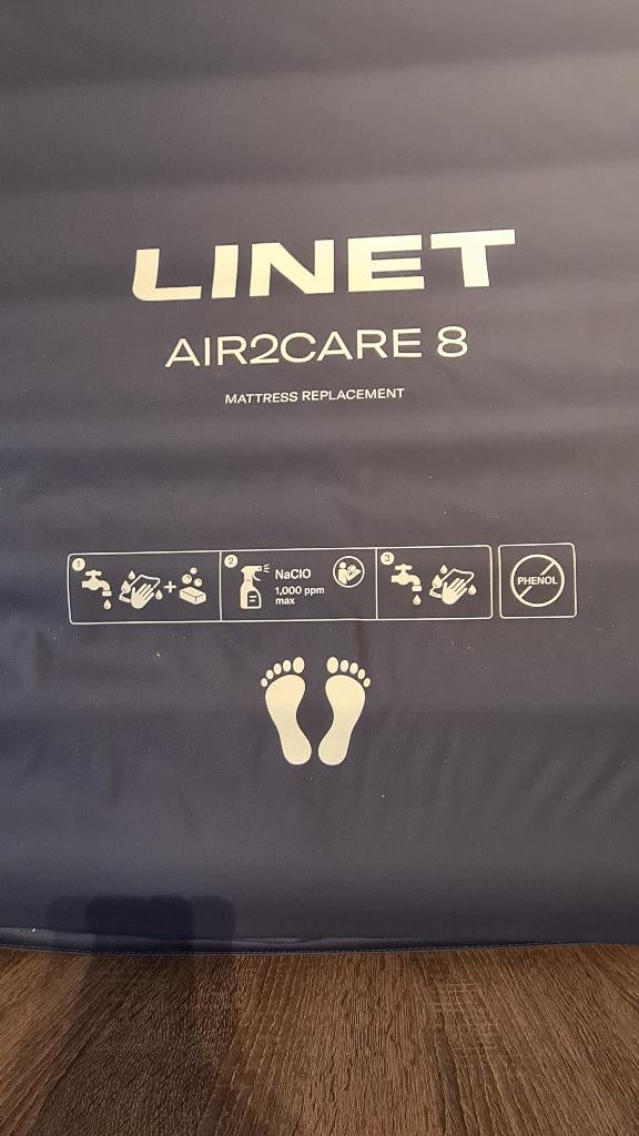 Linet Air2Care 8 Anti-Decubitus matrasvervangend systeem, Huis en Inrichting, Slaapkamer | Matrassen en Bedbodems, Zo goed als nieuw